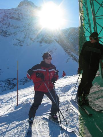 049395_Adrian_Mathias.jpg