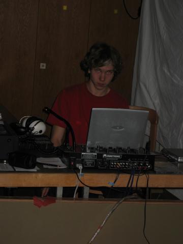 049722_DJ_Roland_Matter.jpg