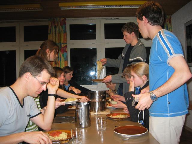 050555_Spaghetti_um_3.jpg