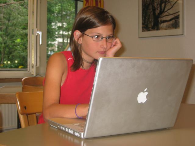 052973_Miriam_Ackermann.jpg