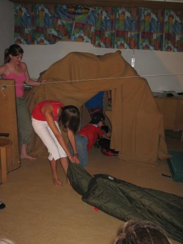 053030_Mumien_in_Pyramide.jpg