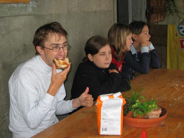 053376_en_Guete.jpg