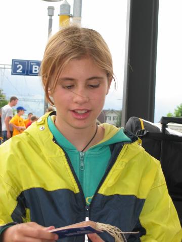 053876_Jannine_Bless.jpg