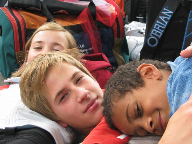 053885_Lisa_Kevin_Jay.jpg