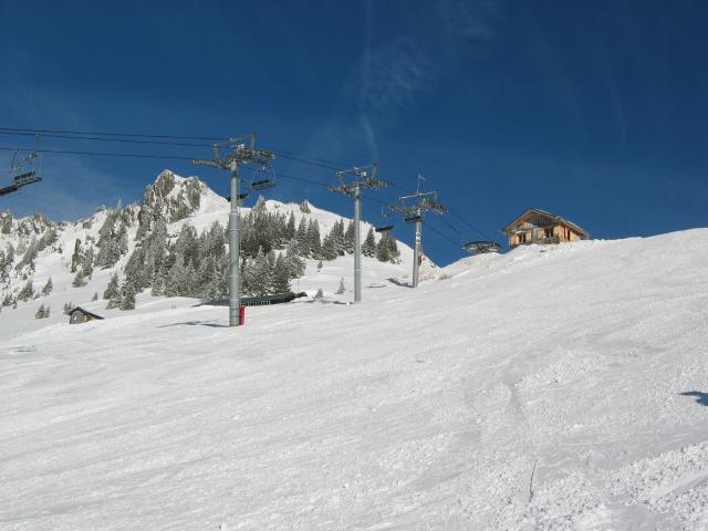 055090_sonnige_Piste.jpg