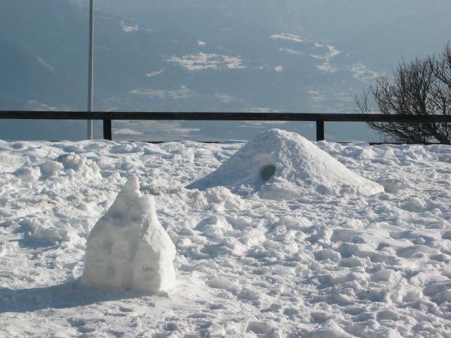 055568_Schneeskulpturen.jpg