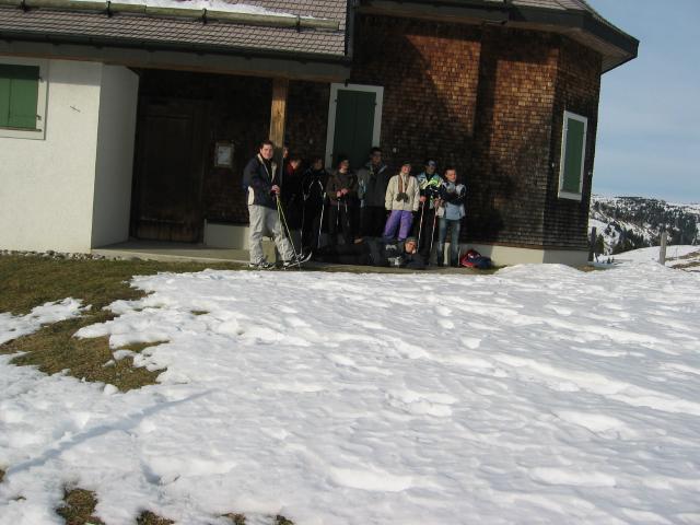 063952_vor_der_Kapelle.jpg