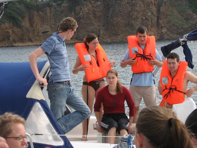 073620_Crew_A.jpg