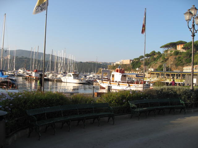 073795_Hafen_von_Porto_Azurro.jpg