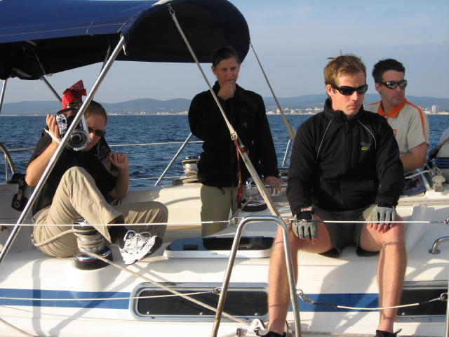 073901_Crew_B.jpg