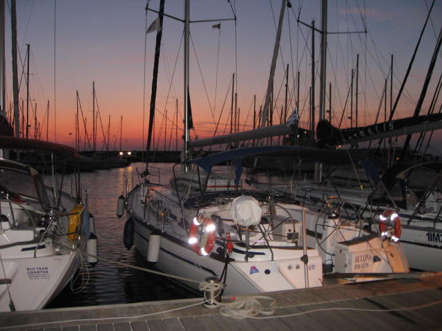073962_Aulona_in_der_Daemmerung.jpg