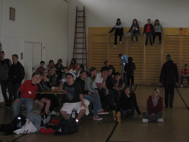 081406_Fans.jpg