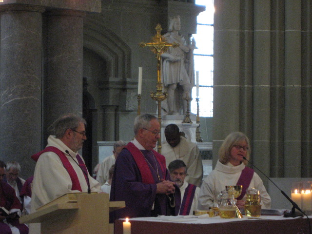 090925_Messe.jpg