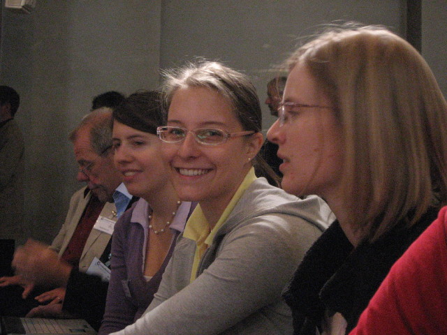 092884_Anne_Beatrice_Linda.jpg