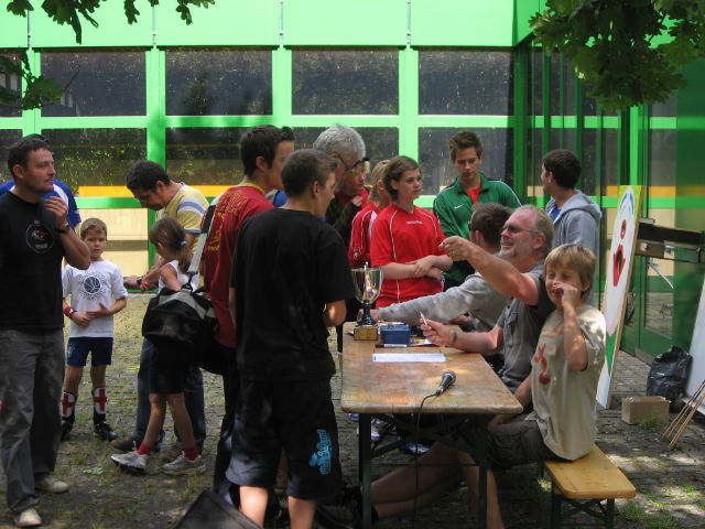 094587_Info-Stand.jpg