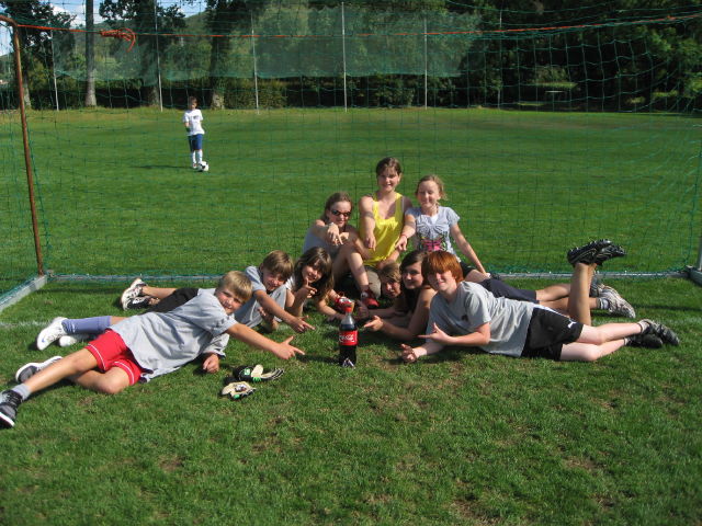 094727_Team_Cola_and_Snickers.jpg