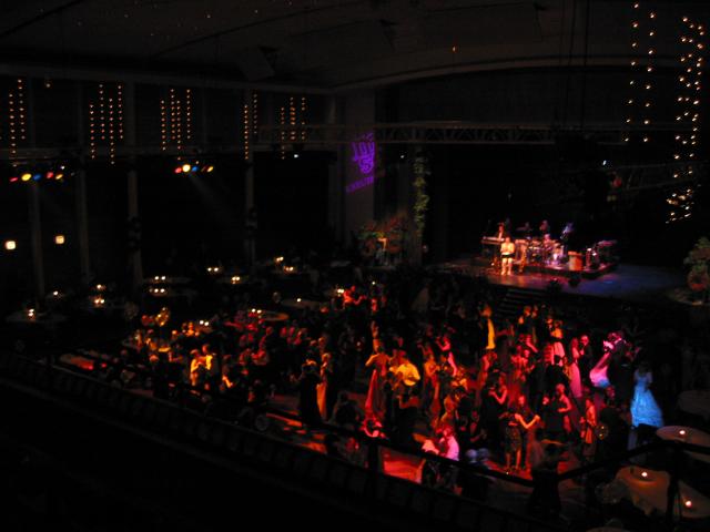024757_Ballsaal.jpg