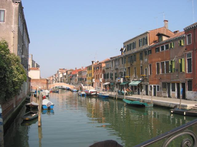 031294_groesserer_Kanal.jpg
