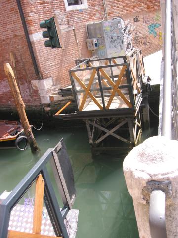 031378_Rollstuhlbruecke.jpg