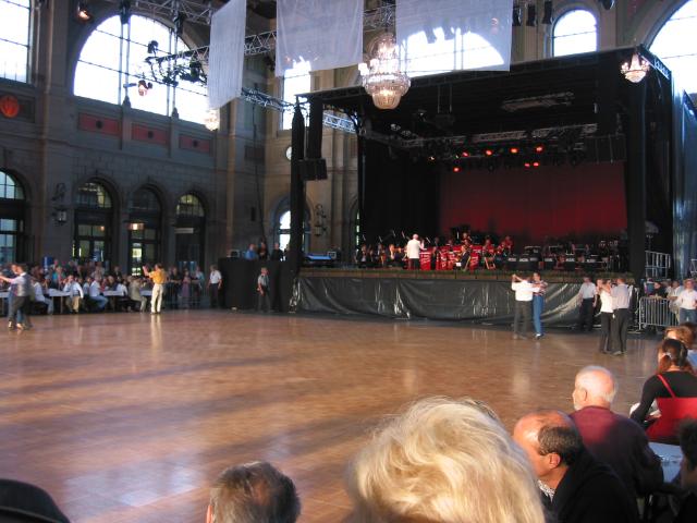 032199_Tanzflaeche.jpg