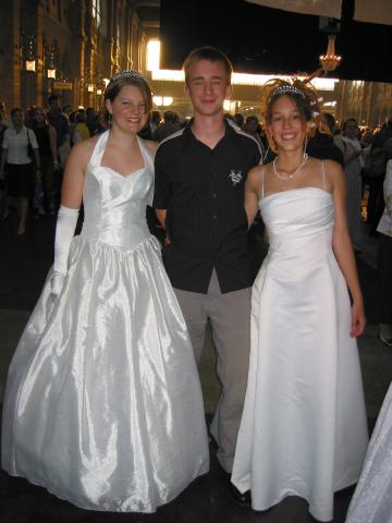 032205_CorinneSilvanMaya.jpg