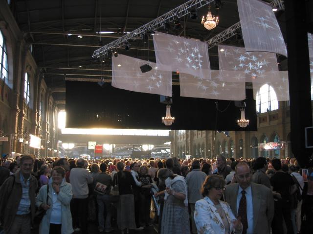 032210_Ballhalle.jpg