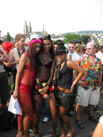 033573_cool_Girls.jpg