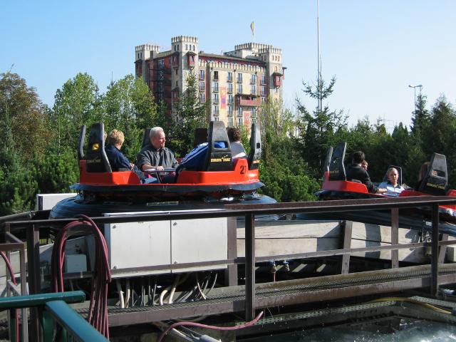 033758_Hotel_Riverrafting.jpg