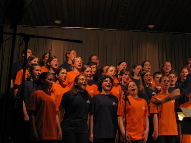 041416_Chor.jpg