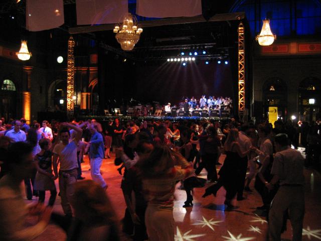 043252_Tanzflaeche.jpg