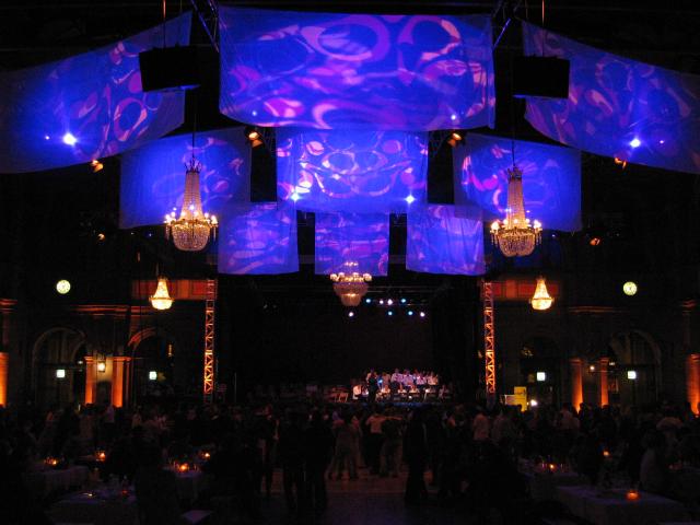 043267_Ballsaal.jpg