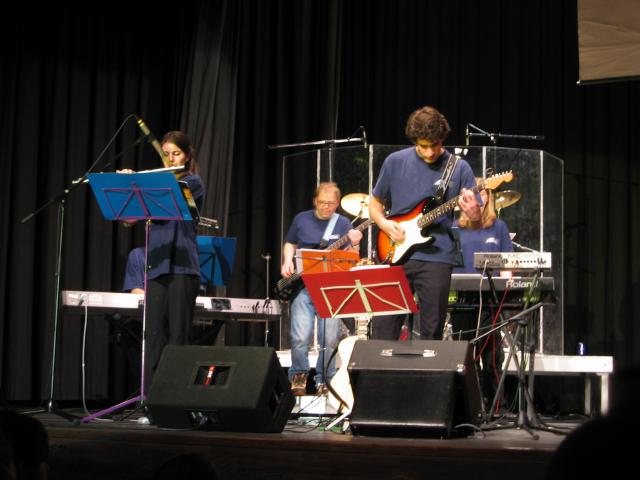 050817_Adoniaband.jpg
