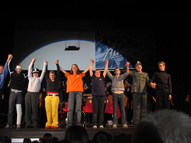 050927_Theaterleute.jpg