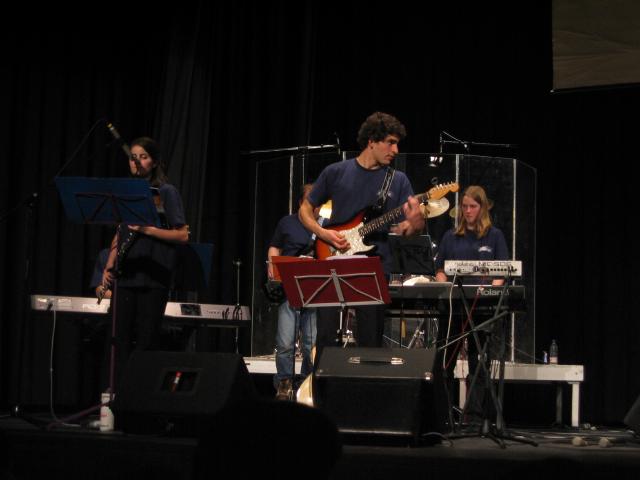 050929_Adoniaband.jpg