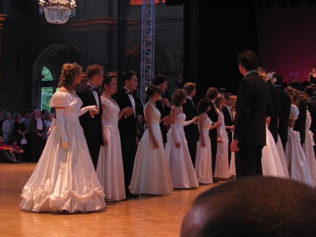 052299_Kaiser-Showblock.jpg