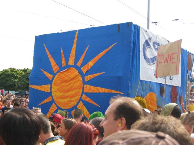 053957_Let_The_Sun_Shine.jpg