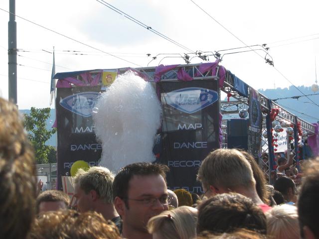053977_Lovemobile_6.jpg