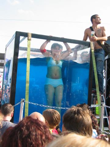 054009_Swimming_Pool.jpg