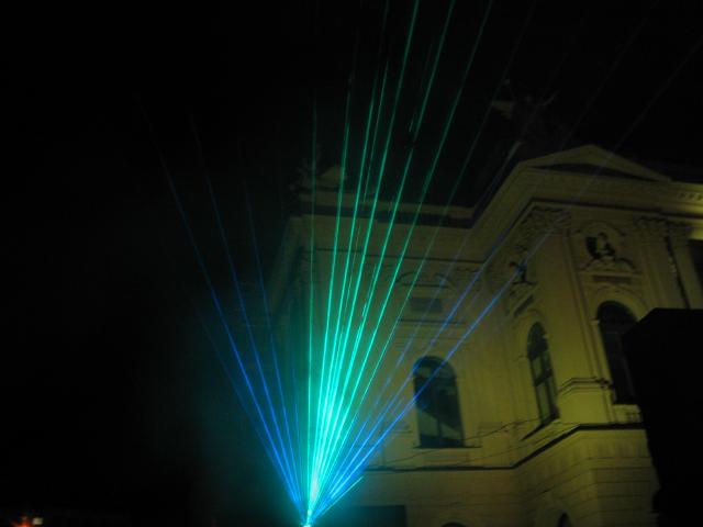 054027_Lasershow.jpg
