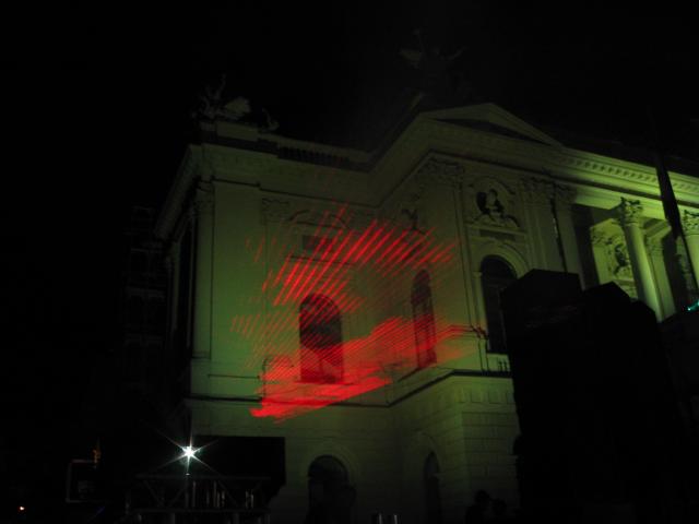 054028_Lasershow.jpg