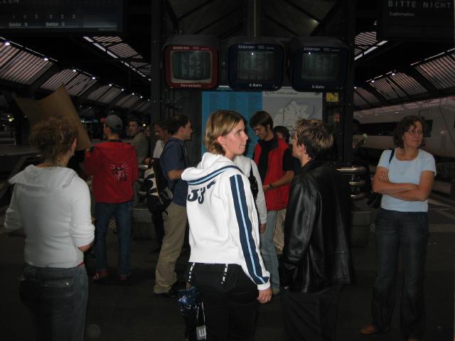 054048_Empfangskomitee.jpg