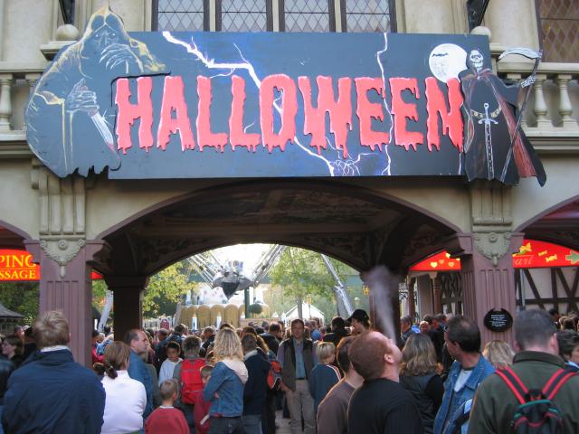 054300_Halloween.jpg