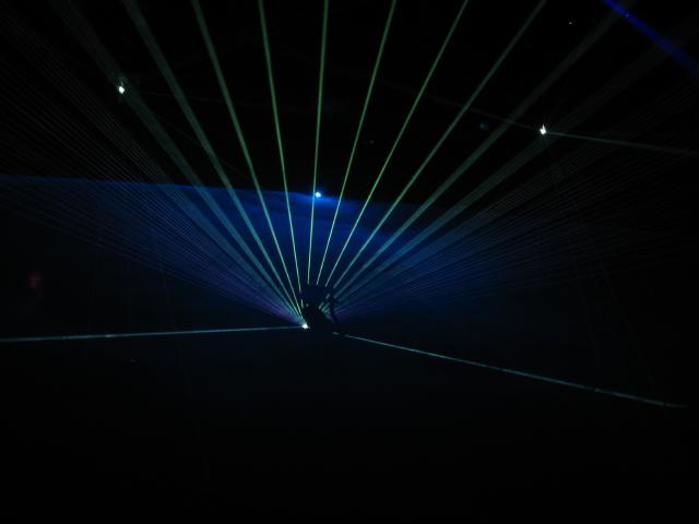 054330_Lasershow.jpg