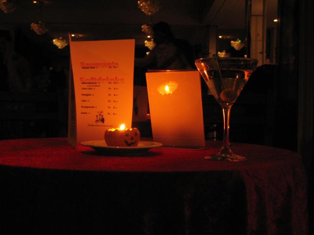 054473_Martiniparty.jpg