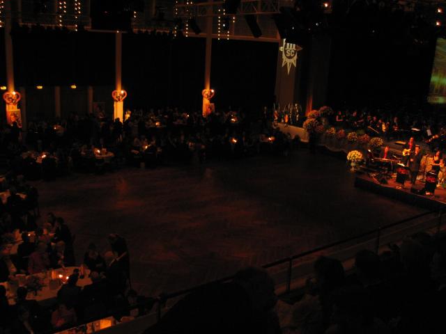 054572_Ballsaal.jpg
