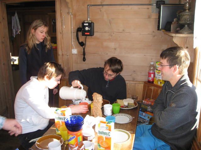 090501_En_Guete.jpg