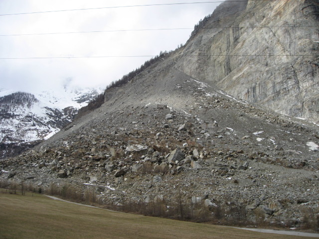 091530_Steinrutsch_von_Taesch.jpg