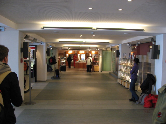 091573_Shoppingmeile_auf_3135mueM.jpg