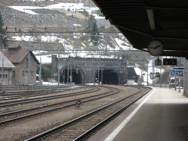 091701_Gotthard-Nordportal.jpg