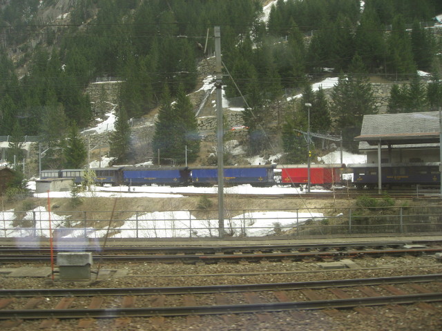 091703_Wagen_Furka-Bergstrecke.jpg